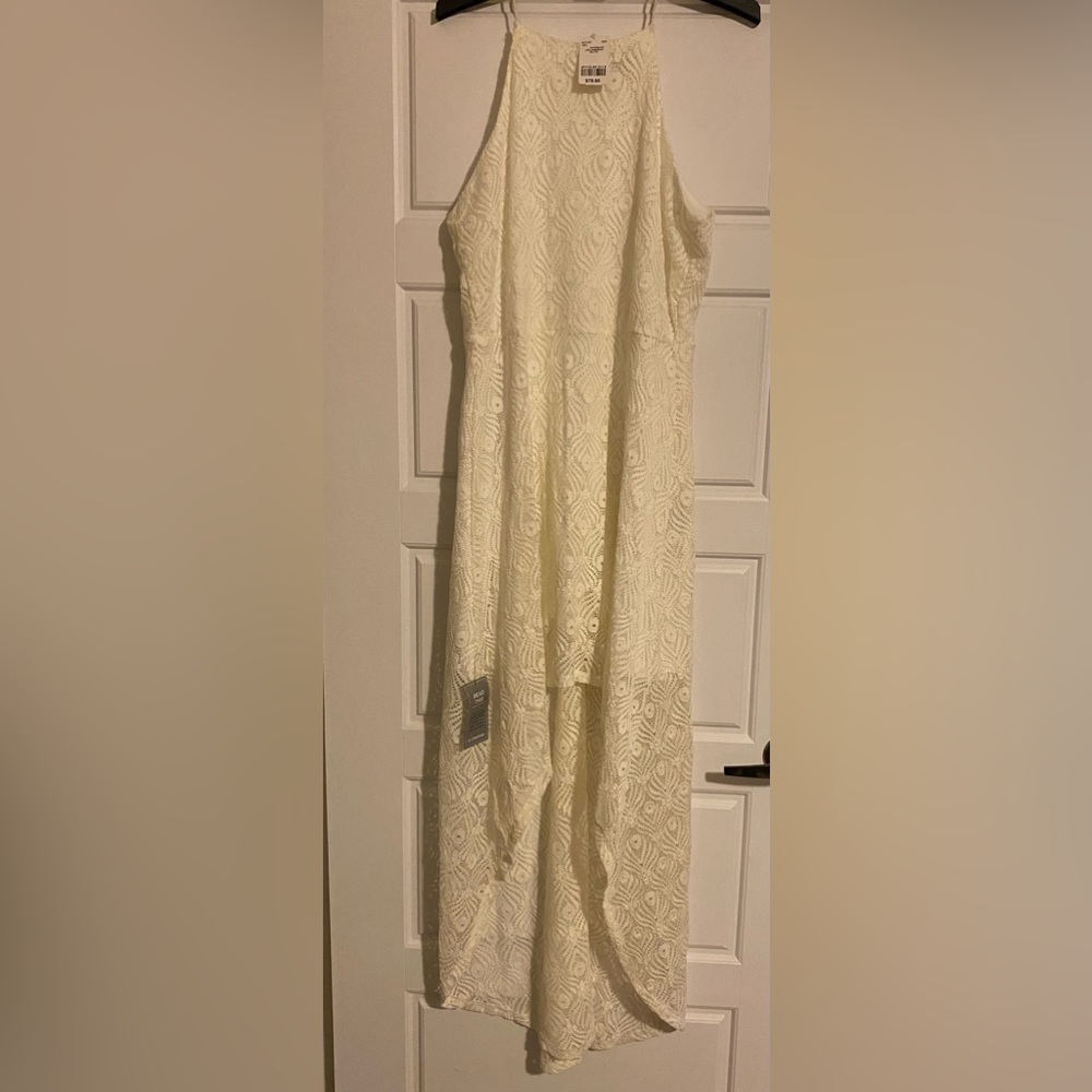 Women Le Chateau Stretch Lace
White Dress Size XL